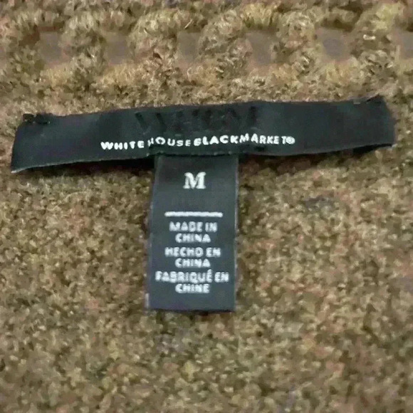 Host pick!!!🎊🎊🎊White House black market sweater M - Picture 2 of 3
